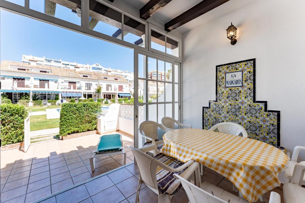 Townhouse Beachside Фуэнхирола Экстерьер фото